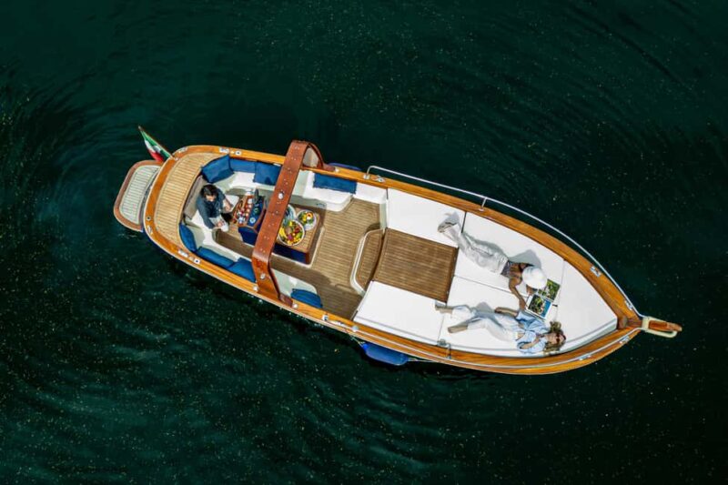 4 Hours Private Boat Touron Como Lake, Bellagio: (Wood Boat) - Discover the Elegance of Lake Como on a Private Wooden Boat