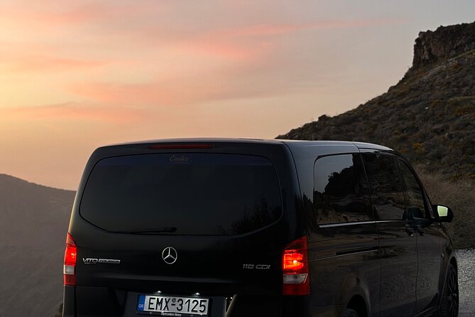 4 Hours Private Sightseeing Tour in Santorini - Explore Santorini with a Custom 4-Hour Private Sightseeing Tour