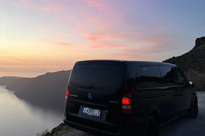 4 Hours Private Sightseeing Tour in Santorini - Starting at Santorini’s Most Photographed Village: Oia