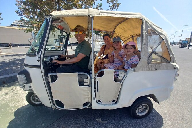 4 Hours Private Tuk Tuk Tour in Lisbon - Iconic Monuments and Modern Art on the Riverside