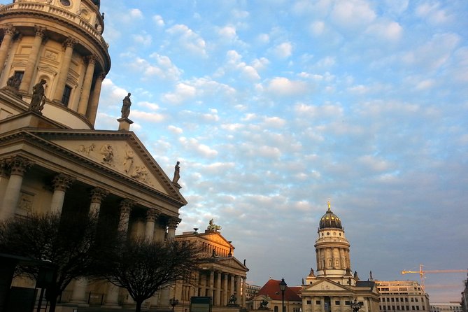 4 hours tour "The Best of Berlin" - Walking Along the Berlin Wall and East Side Gallery