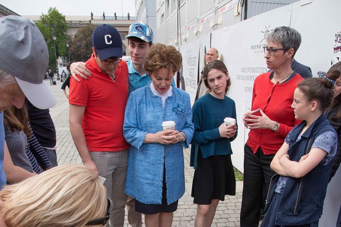 4 hours tour "The Best of Berlin" - The Benefits of a Private and Customizable Tour