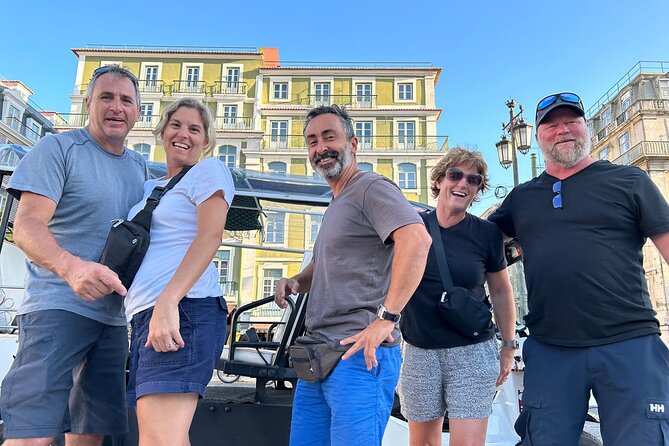 4 Hours Tuk Tuk Tour - 7 Hills Adventure in Lisboa - Key Points