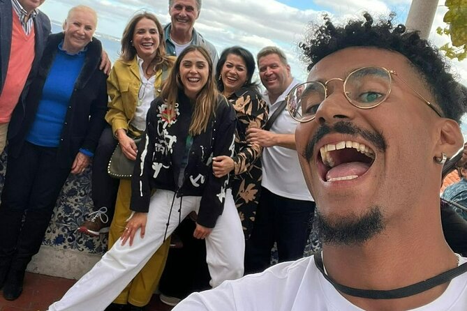 4 Hours Tuktuk City Tour in Lisbon - Exploring Lisbon’s Top Viewpoints and Historic Landmarks