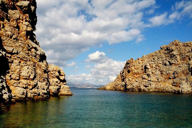 4 hours VIP Private Cruise with 9-meter Luxury Inflatable Boat with Skipper - Swimming and Snorkeling at Agios Nikolaos and Mochlos