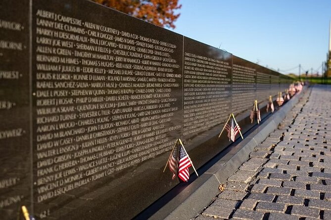 4-Hr DC Monuments Small Group Sightseeing Guided Tour - Discovering Historic Drama at Fords Theatre