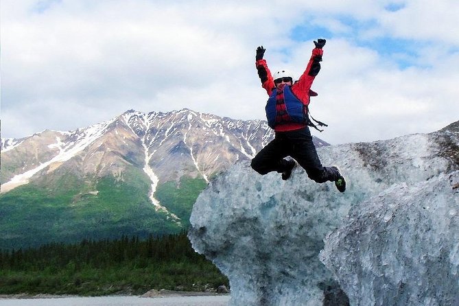 4 Hr Kennicott Glacial Lake & River Raft - Starting Point and Logistics in McCarthy