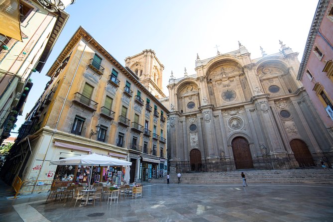 4 neighborhoods 4 cultures. Half day private tour in Granada - Practical Details and Tips for Participants