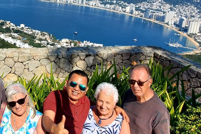 4 or 6Hr Discover Acapulco With a Fun Guide, Diver Show,Mex Lunch - Authentic Mexican Lunch with a View