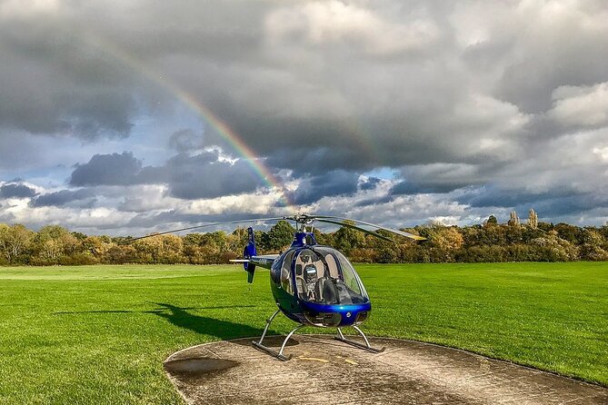40 minute Helicopter Explorer Trial Lesson - Meet Your Instructor: Expert Pilots Leading the Experience