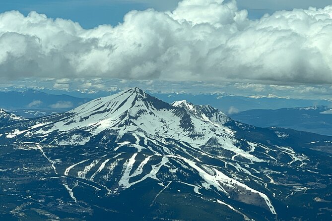 45 Minute Aerial Tour Over West Yellowstone's Rugged Mountains - The Benefits of a Private Tour Over Group Flights
