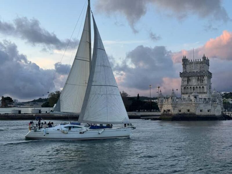 4H Fun & Swim Boat Tour - Enjoy the Views of Lisbon’s Iconic Coastline