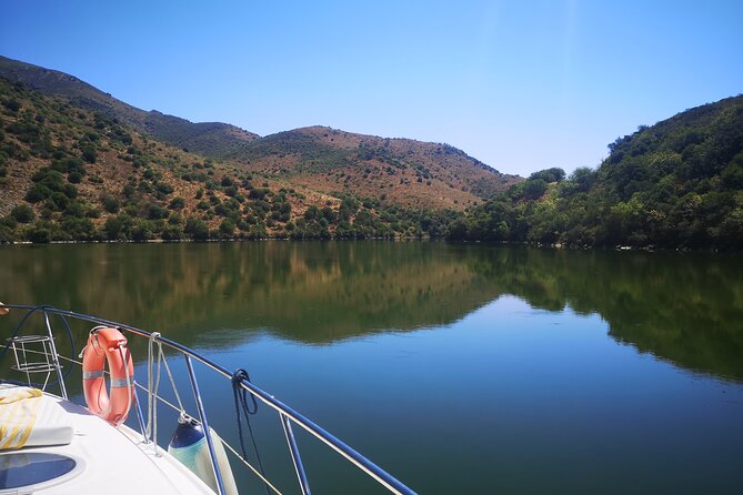 4H Private Boat Trip on the Douro River - Feel the Nature - Key Points