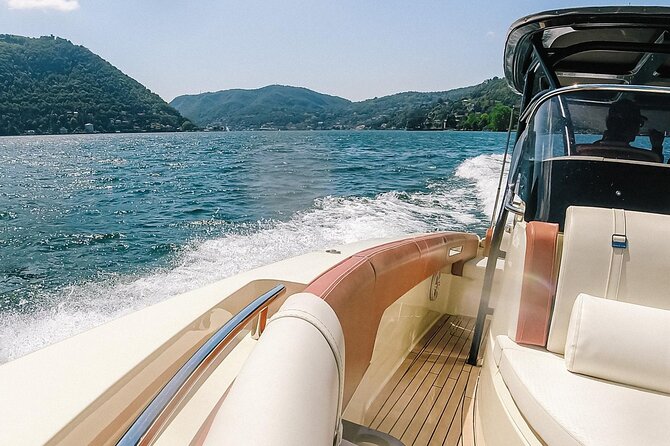 4H Private Cruise Lake Como Tender yacht Invictus 9 Pax - The Experience: Guides, Commentary, and Atmosphere