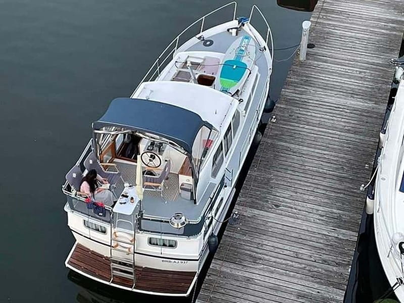 4h Private Havelland Discovery Boat Cruise with Skipper - Discover the Charm of Brandenburg from the Water