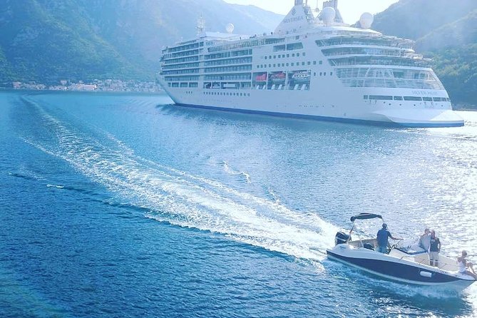 4h Private Tour: Explore Kotor bay & enjoy in Blue Cave and Beach - Key Points