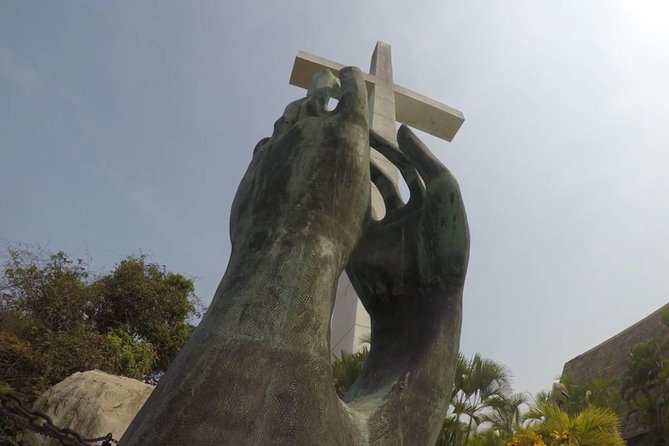 4Hrs City Tour Exclusively for Hotels, Divers, Chapel & Mural. - Logistics and Comfort of Transport