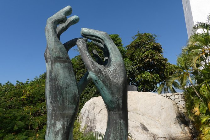 4Hrs Small Group Half Day City Tour with Lunch at High Divers - Practical Aspects and Group Size