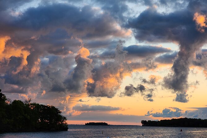 4th of July Sunset Sail on the Black Pearl - Key Points