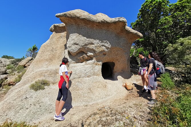 4x4 excursion between mountain and sea - Relaxing at Spiaggia di Capo Comino