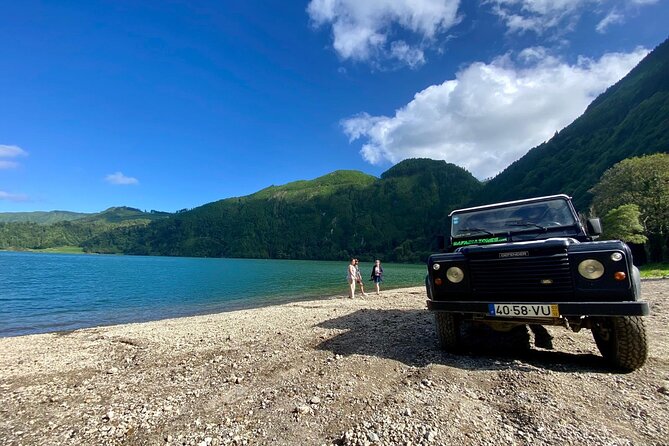 4x4 Half Day - Sete Cidades Tour - Off-Road Adventure in São Miguel’s Rugged Terrain
