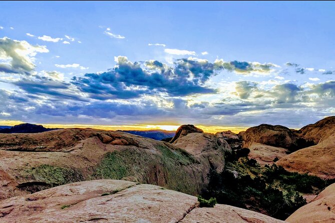 4x4 Hell's Revenge Jeep Tour - What Makes the Jeep Tour Stand Out