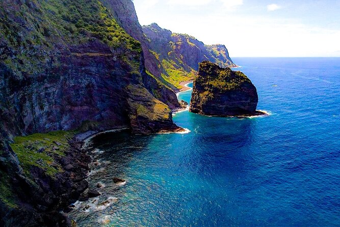 4x4 Jeep Tour to East & Northeast of Madeira - Lunch and Panoramic Viewpoints in Santana