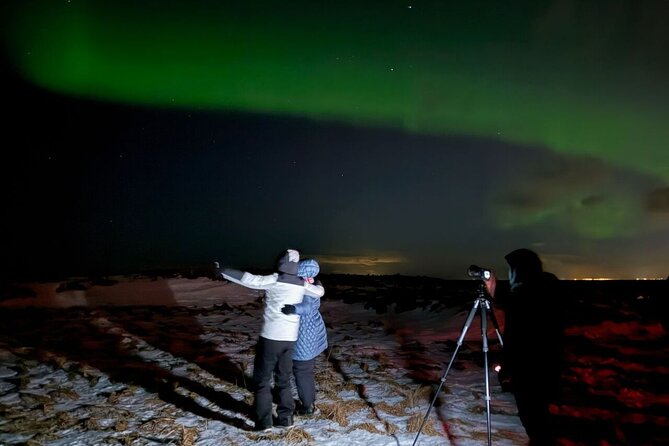 4x4 Minibus Northern Lights with Photo and snacks from Reykjavik - Flexibility and Weather Dependence