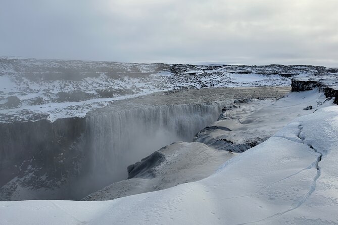 4x4 MiniBus Tour Lake Myvatn, Dettifoss,Selfoss, Godafoss and Nature Baths - Discover the Wonders of North Iceland on a 4x4 MiniBus Tour