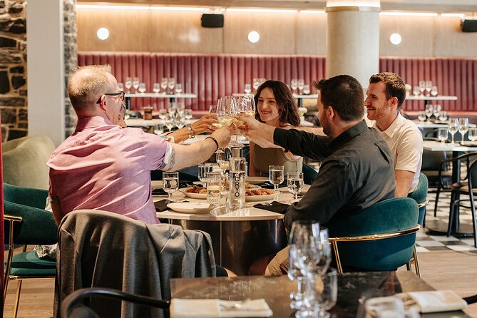 5-course Progressive Dinner on Grande-Allée and History Tour - The Guide’s Approach and Tour Pacing