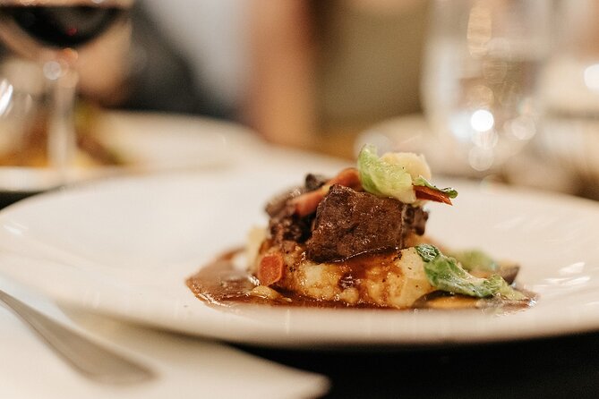 5-course Progressive Dinner on Grande-Allée and History Tour - What the Reviews Reveal About This Tour