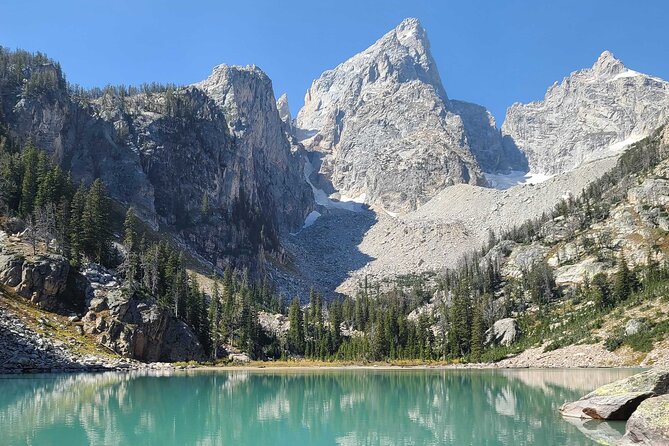 5-day In-Depth Yellowstone and Grand Teton National Park Tour - Practical Considerations and Physical Activity