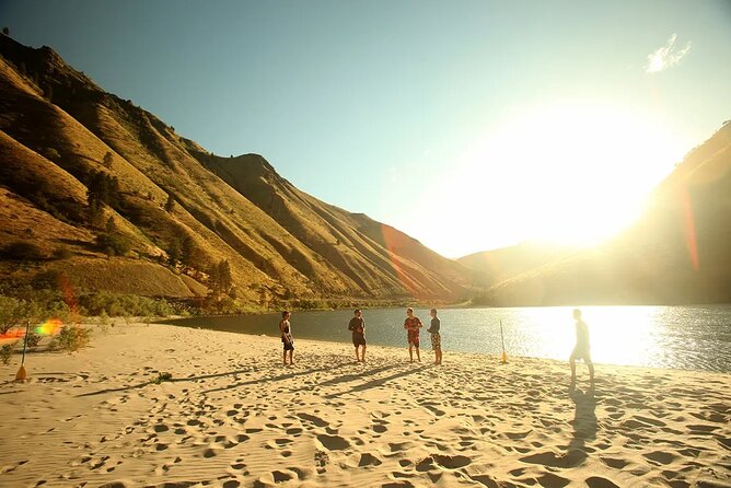 5 Day Main Salmon Rafting Tour with Meals Included - The Physical Demands and Weather Considerations