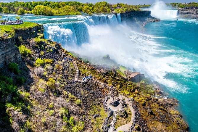 5-day Niagara Falls, Toronto, Ottawa, Montreal & Quebec City Tour - Starting Point and Tour Logistics