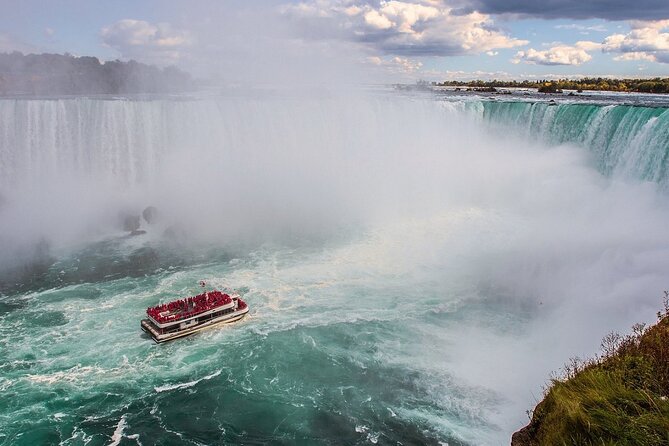 5 Day Small Group Toronto Montreal Ottawa Quebec and Niagara - Niagara Falls and Its Iconic Attractions