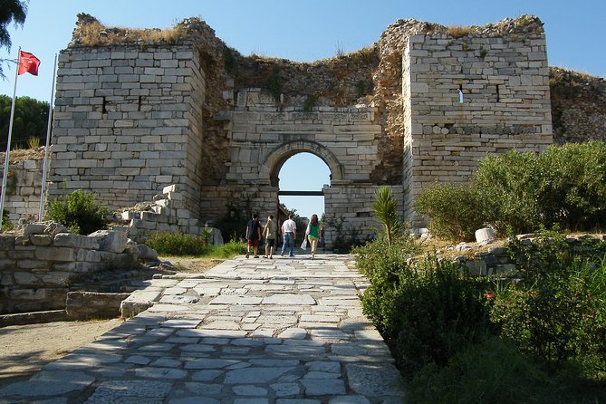 5 Days : Seven Churches of Asia Minor Tour Smyrna, Pergamon, Thyatira, Sardis... - The Guide and Guest Experience