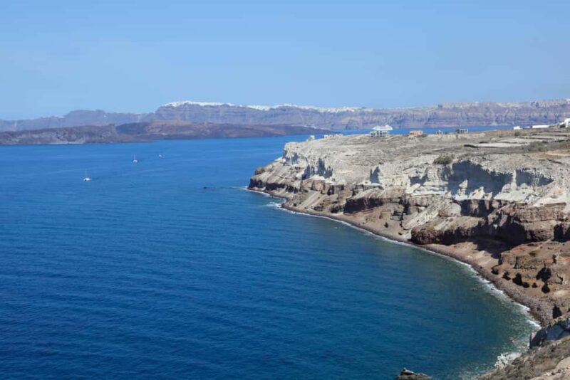 5-h Best of Santorini Sightseeing Guided Tour - Logistics and Group Experience