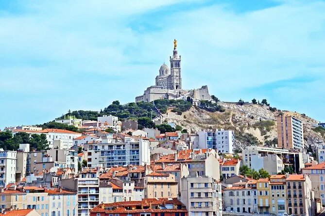 5-Hour Private Sightseeing Tour of the Provence from Marseille in Luxury Car - Comparing This Tour to Similar Provence Experiences