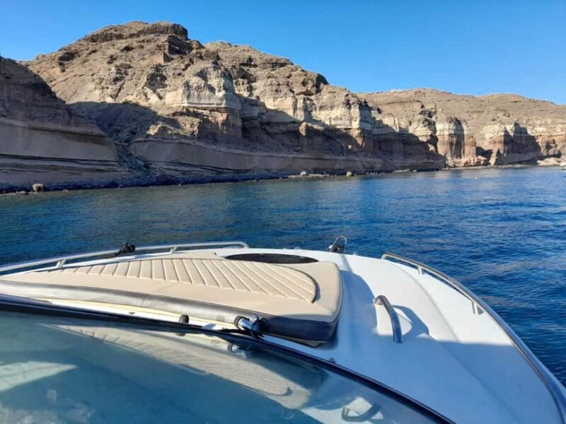 5-Hour Santorini Sunset Speedboat Experience - Dining and Refreshments Aboard