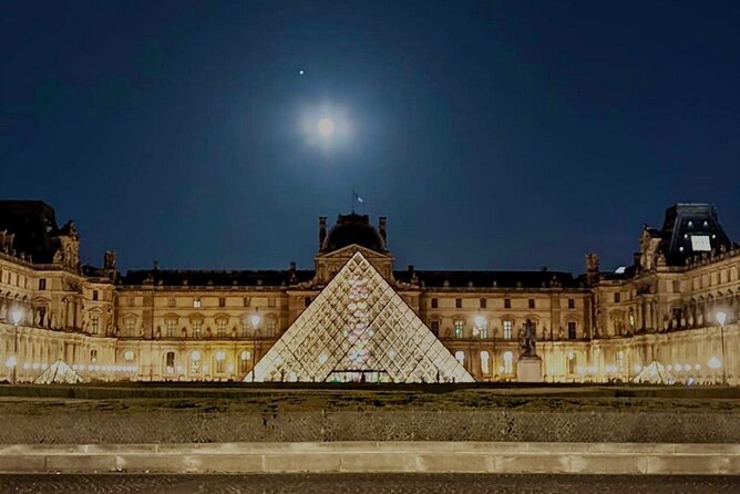 5 Hour Walking Tour in Paris with Licensed Guide - Panoramic Views from Le Trocadéro and the Old Castle