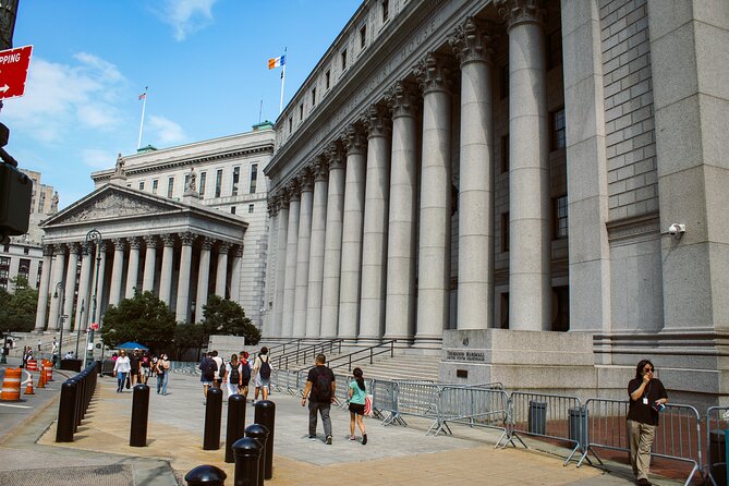 5 Neighborhoods NYC Walking Tour - The Hidden Power of the House of Morgan and Federal Hall