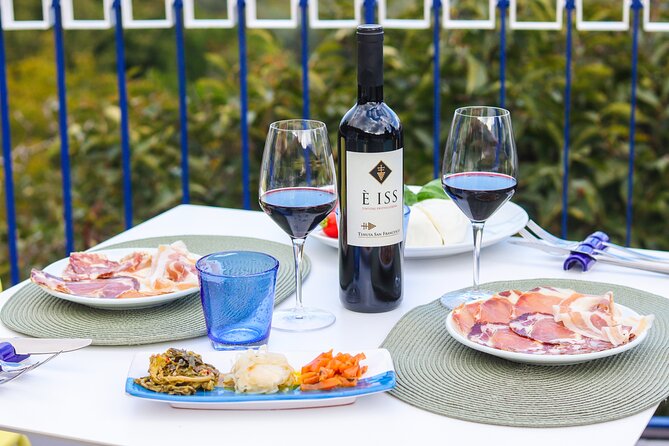 5 Wine Tastings with Typical Products in Sorrento Coast - Local Food Pairings: Cured Meats, Cheeses, and Vegetables