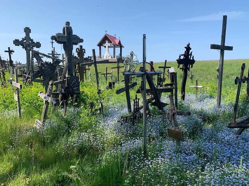 5,5 Hour Shared Tour to Hill of Crosses from Riga - Visiting the Iconic Hill of Crosses in Lithuania