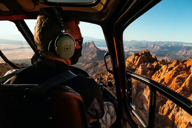 55 Mile - Helicopter Tour Around Zion National Park - Experience the Beauty of Zion from the Sky with a 55-Mile Helicopter Tour