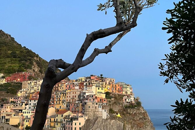 5Terre Private Boat Tour - Monterosso al Mare: From the Old Town to Monuments