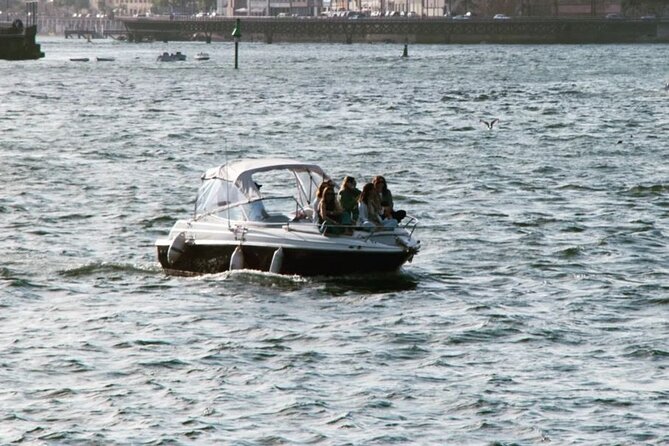 6 Bridges, Unshared,1h30m, sunset option, group price up to 6px - Who Will Love This Porto Bridge Boat Tour?