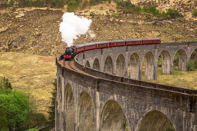 6-Day Outer Hebrides, Isle of Skye & optional 'Hogwarts Express' - The Charm of Skye and the Fairy Bridges