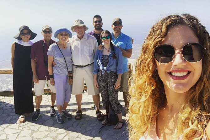 6-hour Best of Santorini Sightseeing Guided Tour - Relaxing at Perissa Black Sand Beach