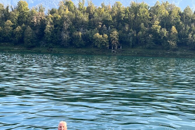 6 hour boat tour with captain on Lake Como - Lake Como from the Eastern Shore to Bellagio and Varenna