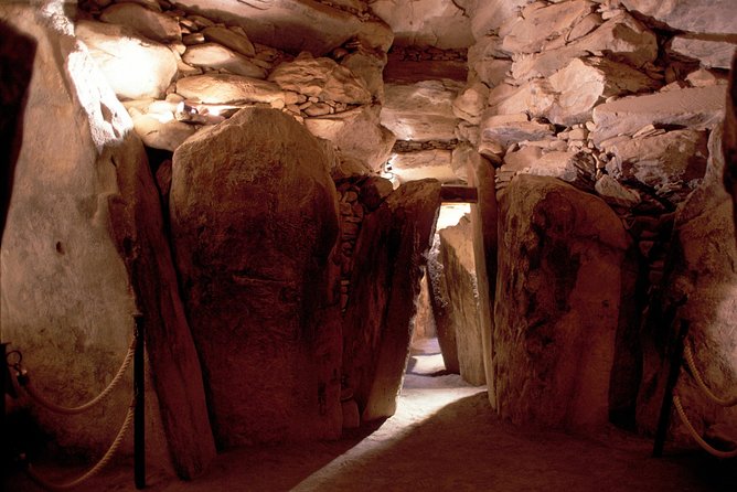 6 hour Half-Day Award Winning Private Tour of the Boyne Valley - The Four Knocks Passage Tomb: Alternative to Newgrange